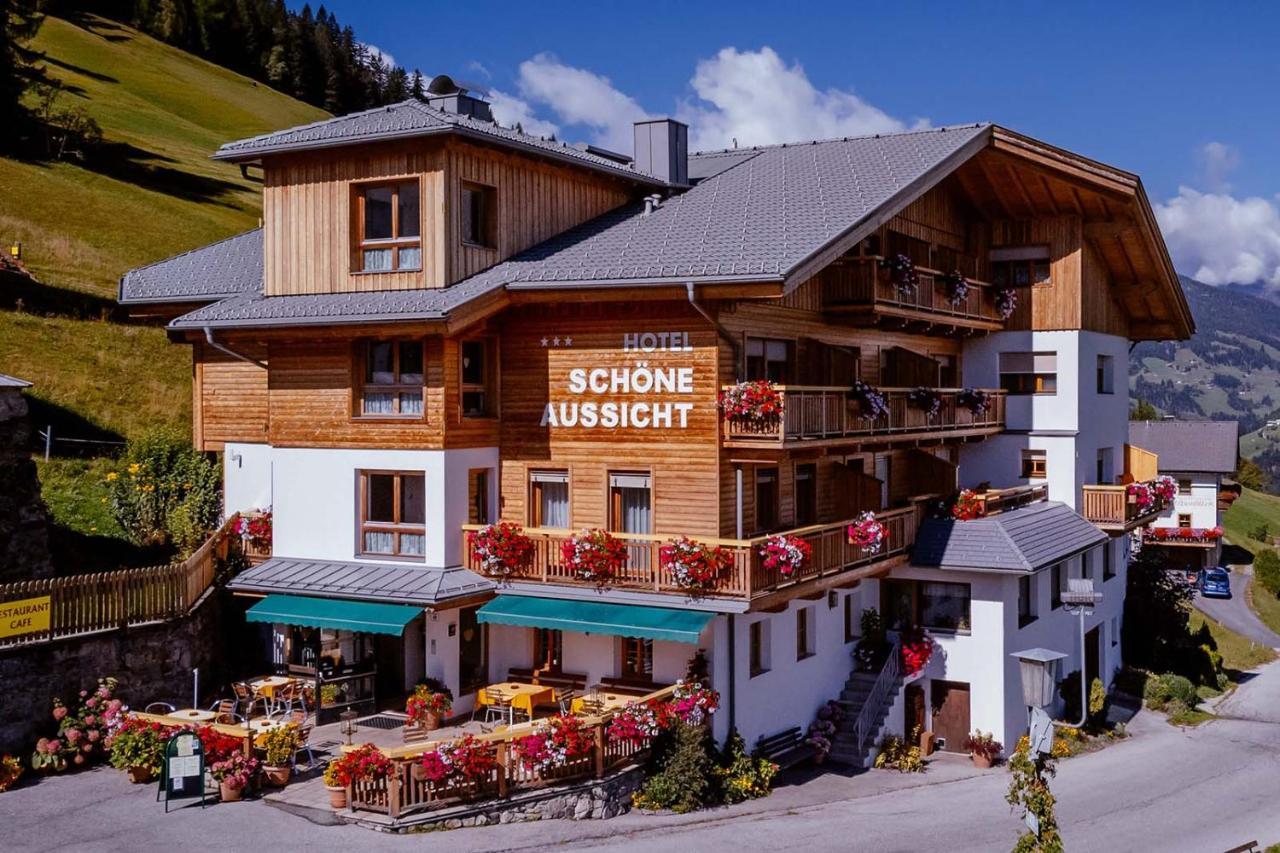 Hotel Schoene Aussicht Kartitsch Exterior foto