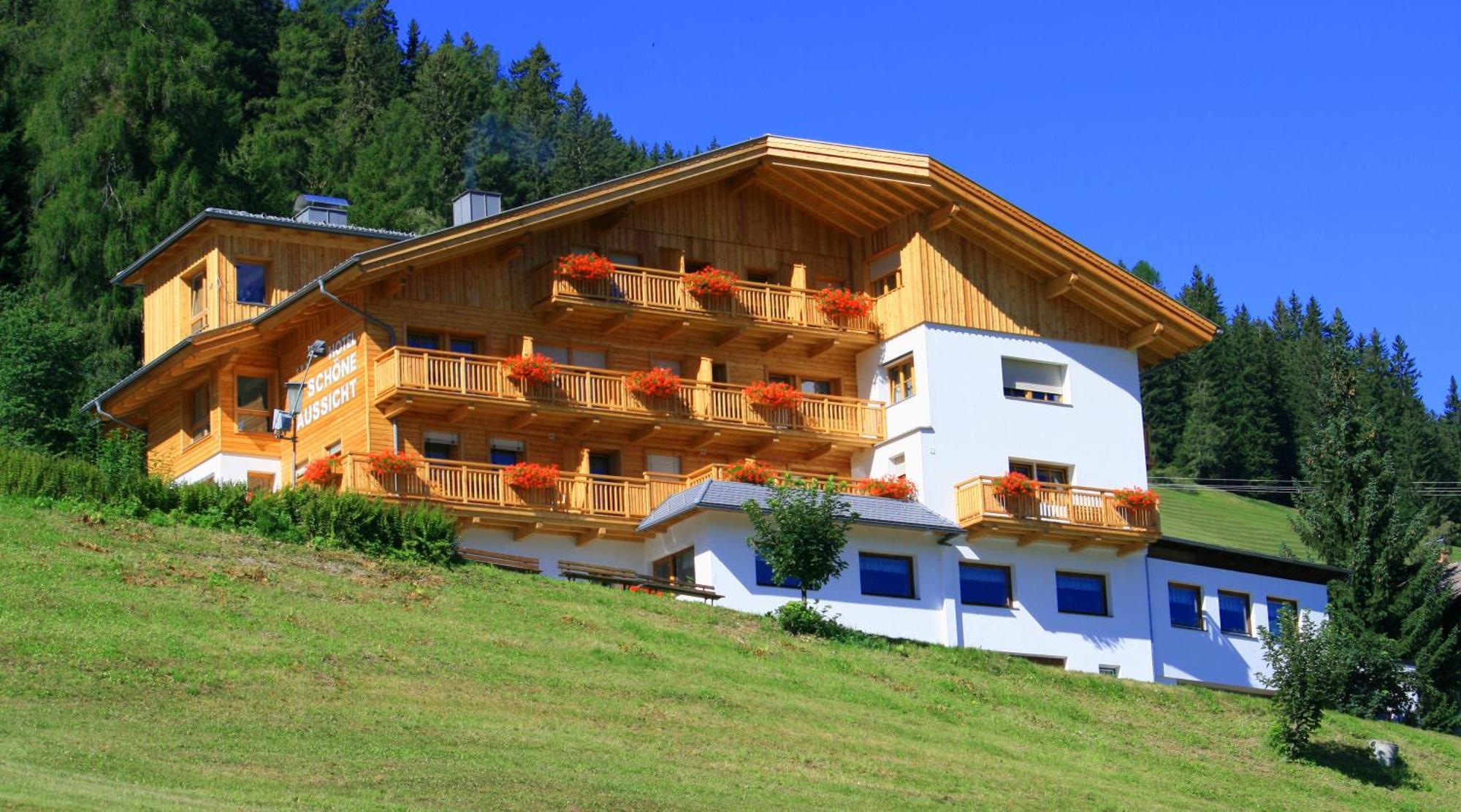 Hotel Schoene Aussicht Kartitsch Exterior foto